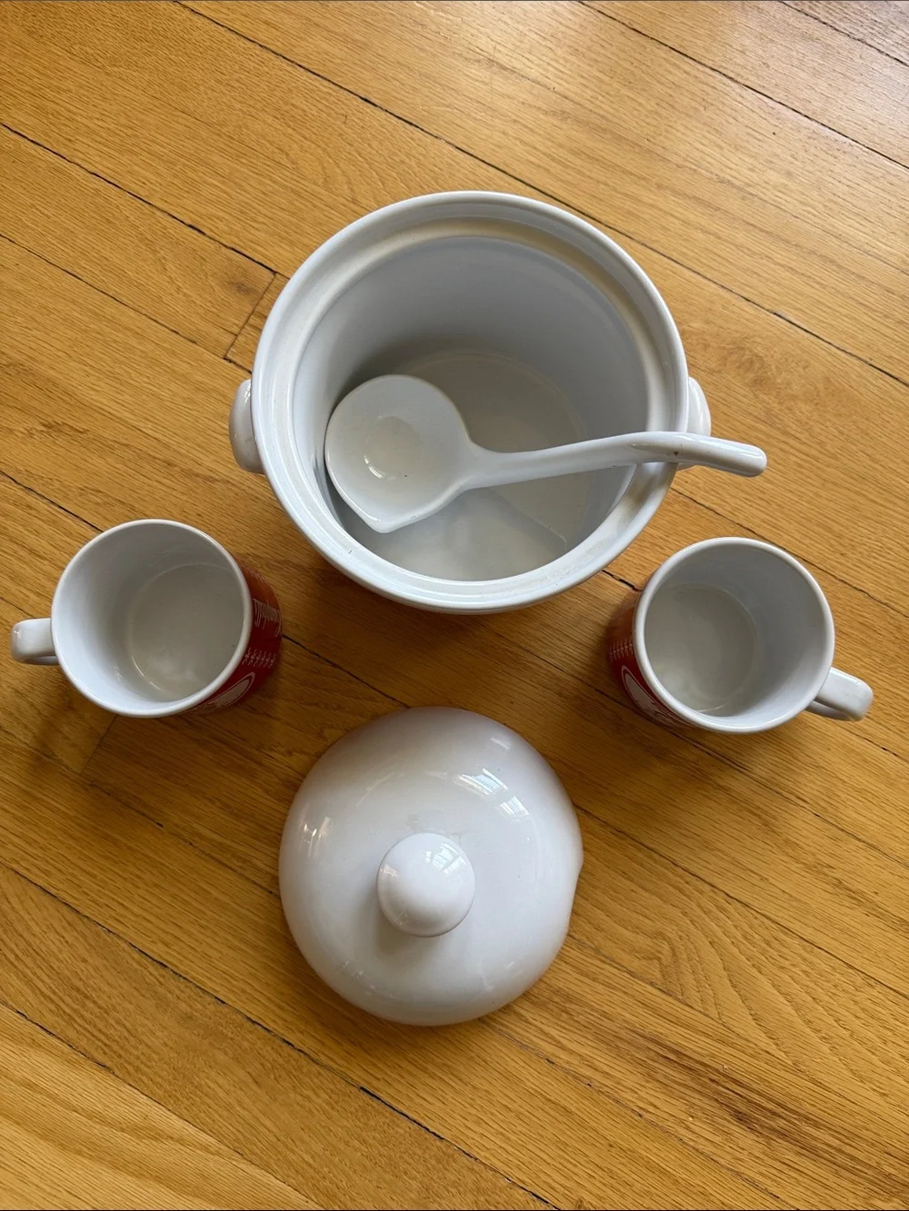 2004 Campbell's Red Ceramic Soup Set with Lid, Spoon and Two Mugs